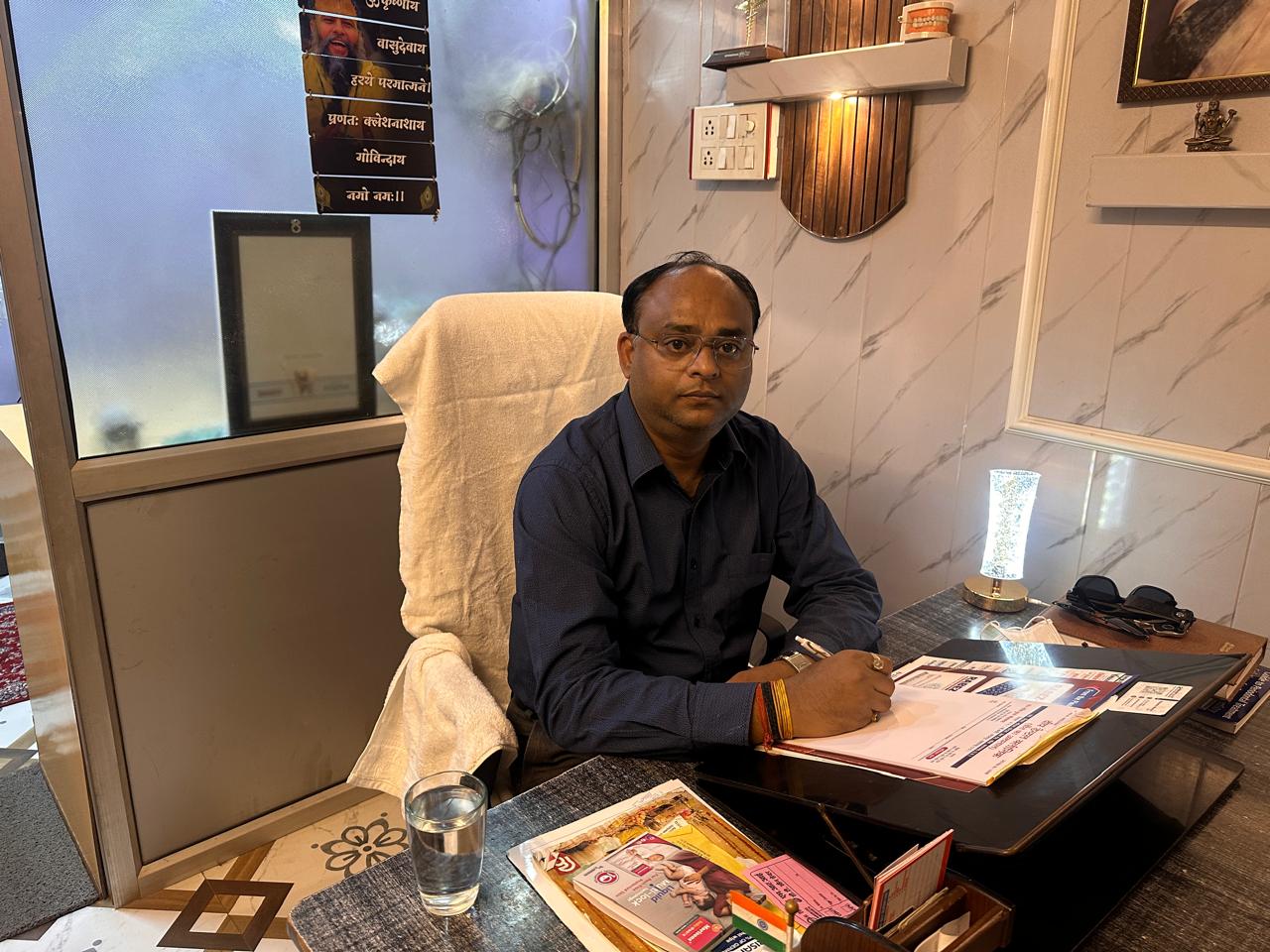 Dr. Sarvesh Kumar Srivastava